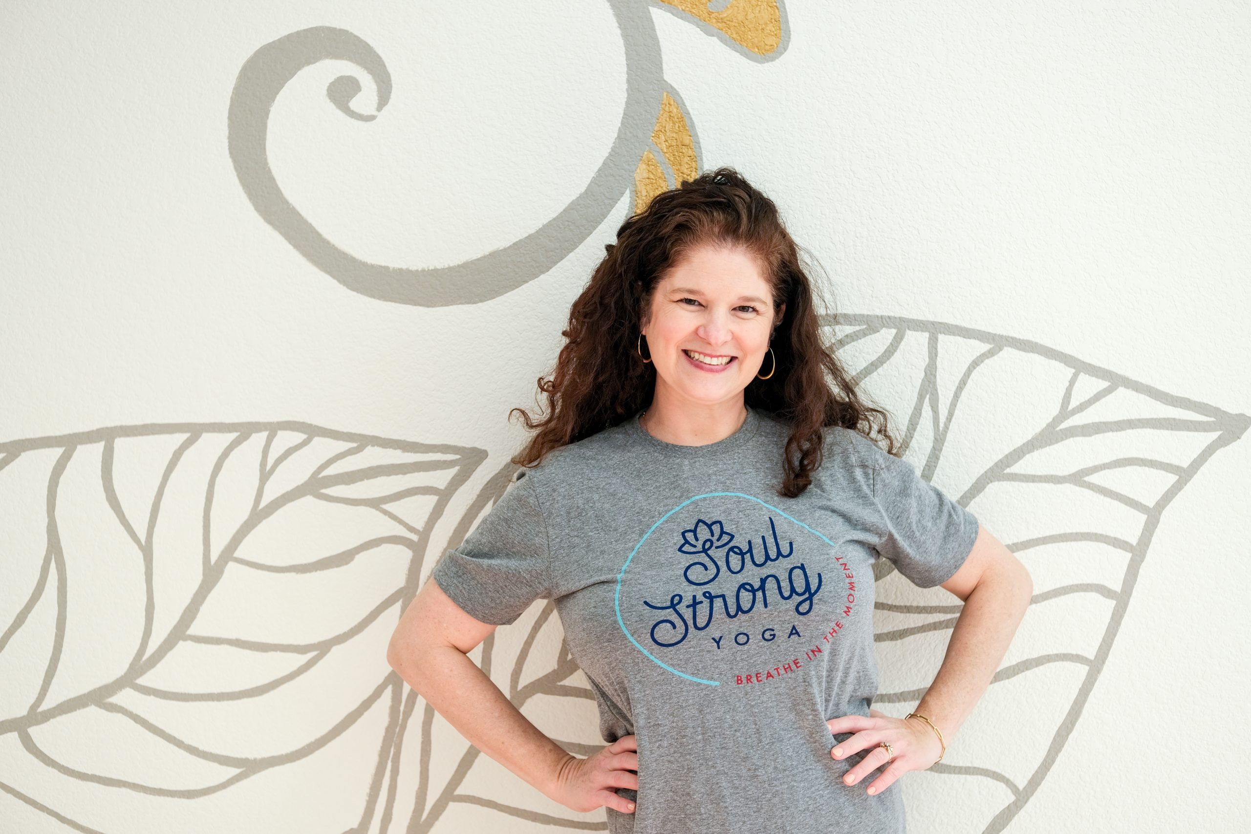 Julie Afsahi - Soul Strong Yoga